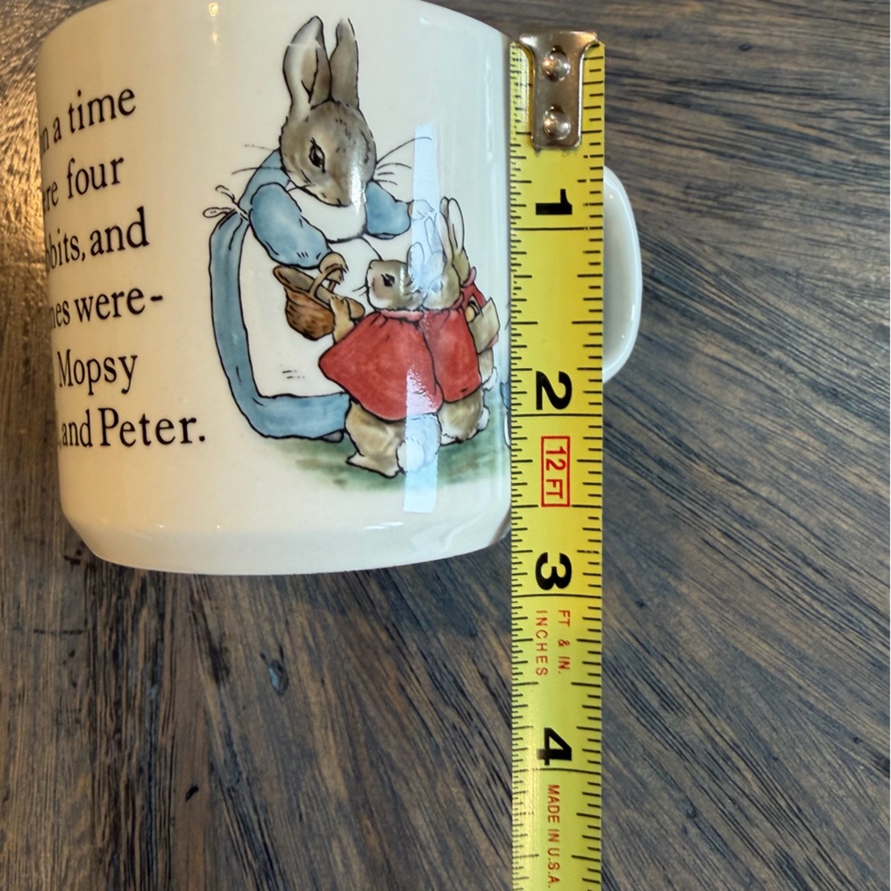 Wedgwood Beatrix Potter Peter Rabbit Easter Mug Bone China England - Picture 9 of 9